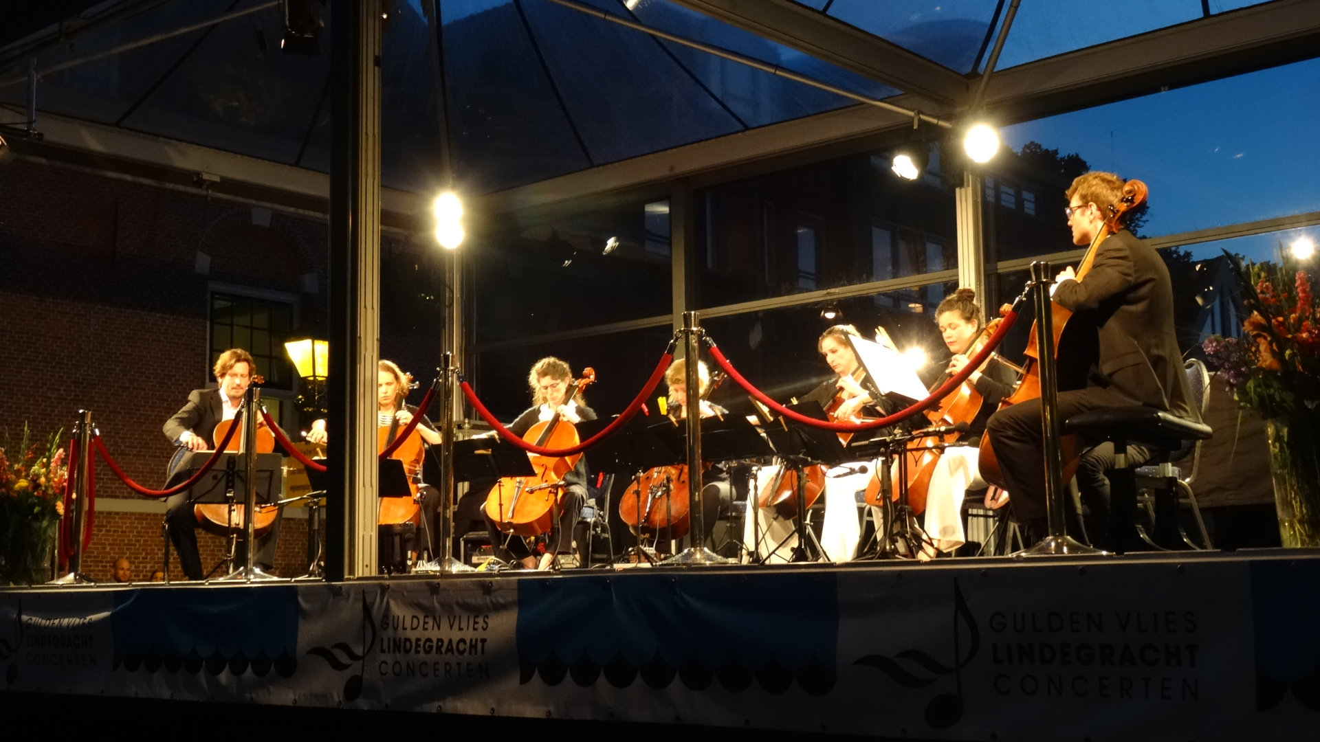 Het Cello8ctet Amsterdam op onze Alkmaarse Lindegracht